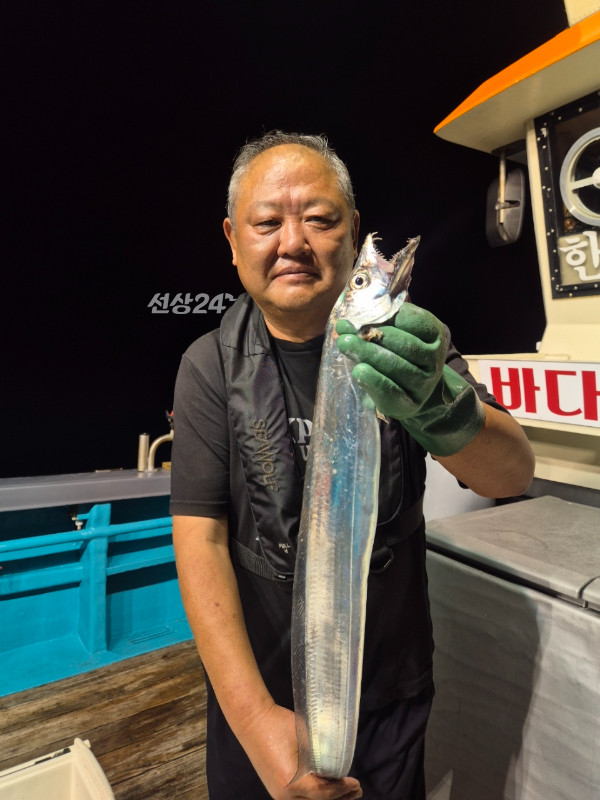 신아라호 한치 칼치 오징어_사진_20260925_19.jpg