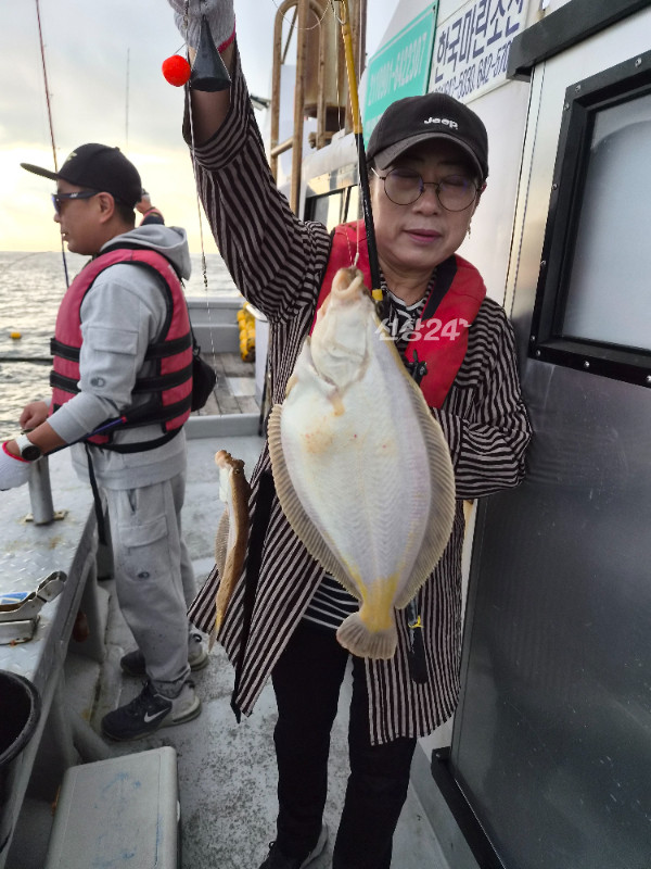 KakaoTalk_20261011_113509453_08.jpg