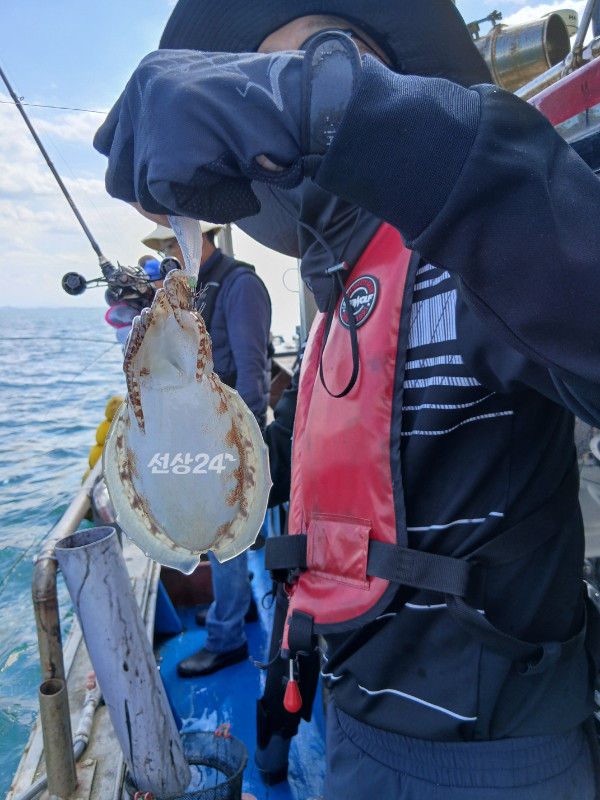 KakaoTalk_20261004_155134210_04.jpg