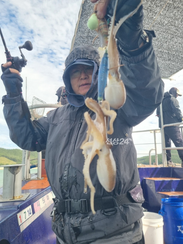BandPhoto_2026_10_01_17_07_44_13.jpg