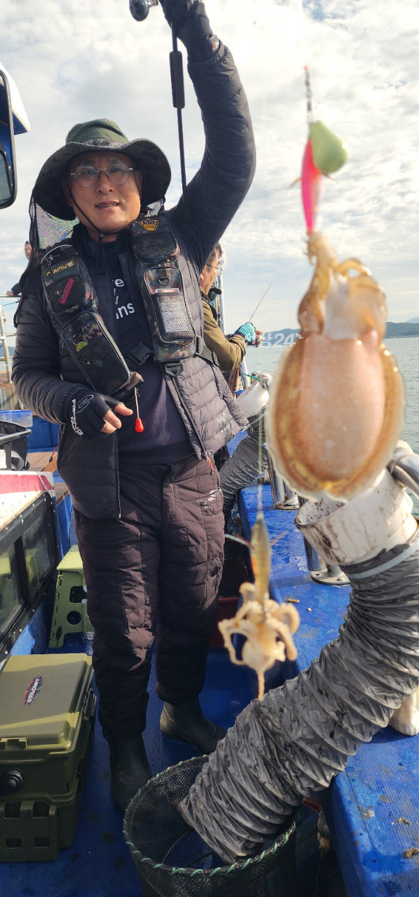 KakaoTalk_20261019_182049720_09.jpg
