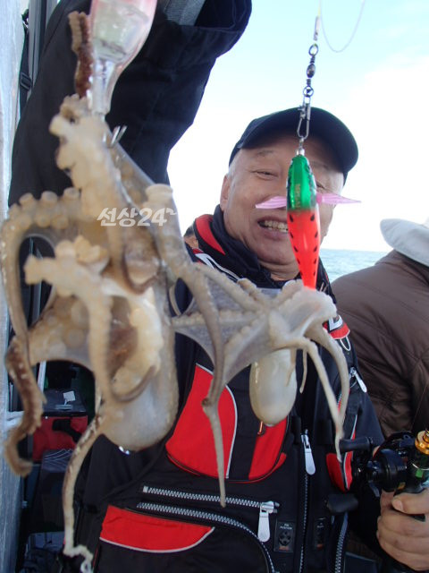 201.JPG