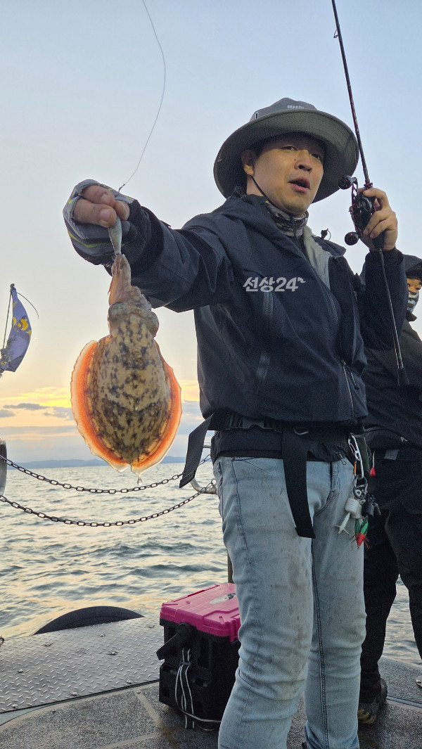 KakaoTalk_20261004_184238231_05.jpg