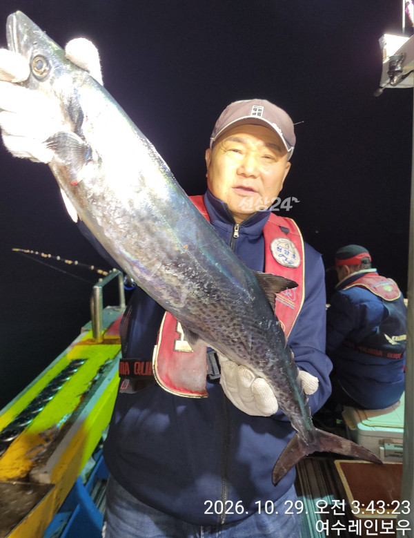 ♡여수레인보우♡갈치_열기_한치_갑오징어__사진_20261029_18.jpg