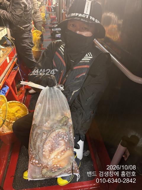 TC_08907.jpeg