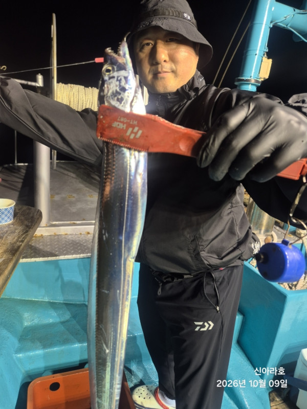 신아라호 한치 칼치 오징어_사진_20261009_14.jpg