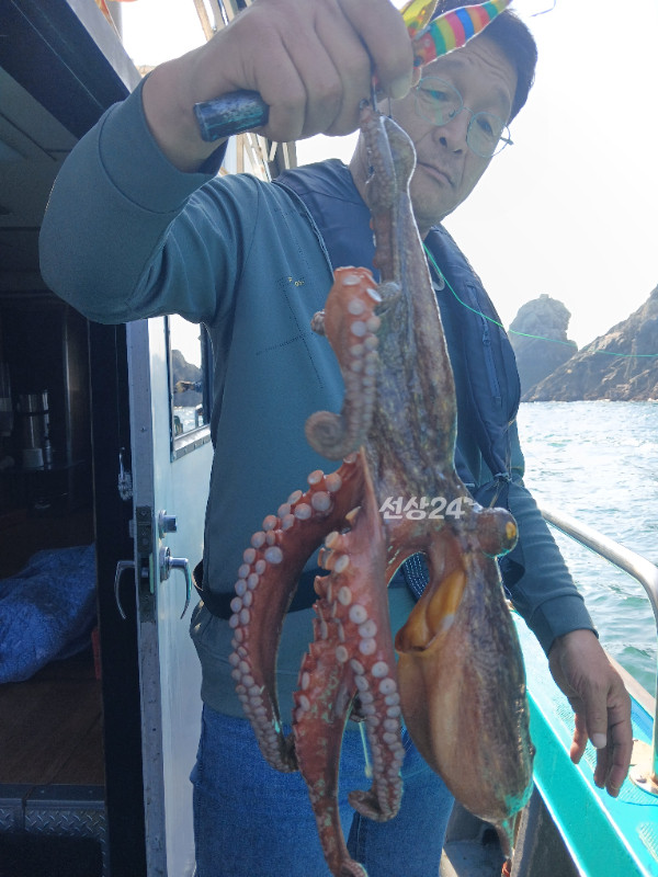 KakaoTalk_20261011_162549703_06.jpg