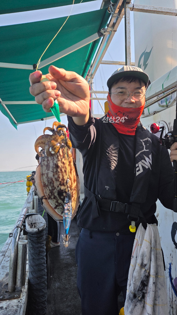 KakaoTalk_20261010_205716669_05.jpg