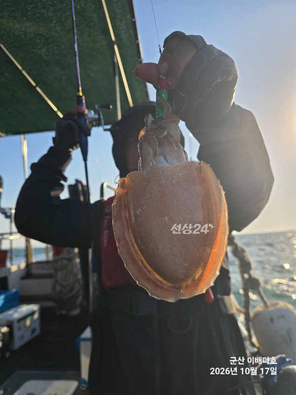 새만금낚시클럽_사진_20261017_13.jpg