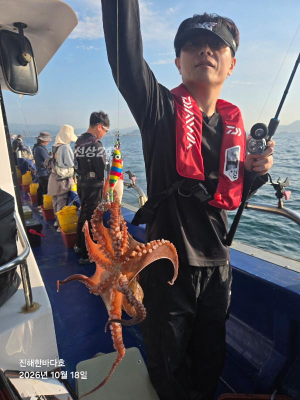 KakaoTalk_20261018_121957166_05.jpg