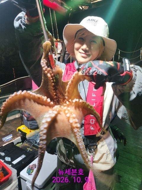KakaoTalk_20261010_055840359_06.jpg