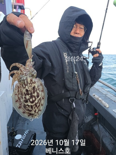 KakaoTalk_20261017_161012995_10.jpg