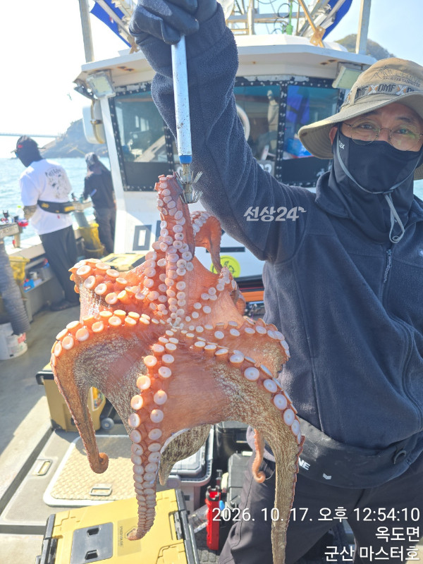 KakaoTalk_20261017_153655555_04.jpg