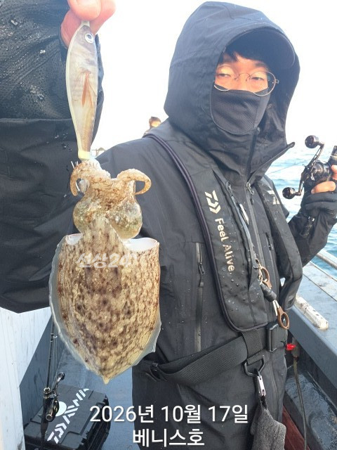 KakaoTalk_20261017_161012995_12.jpg