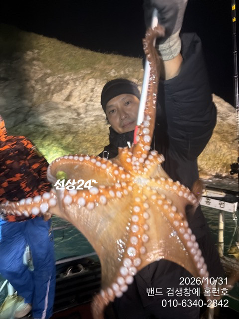 TC_09776.jpeg